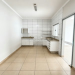 Casa para alugar com 3 quartos, sendo 1 suíte, no condomínio Recanto das Palmeiras, Três Lagoas - MS
