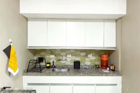 Apartamento de 80m² a venda e locação em Moema - 02 dorm, 02 Banheiros 01 Vaga