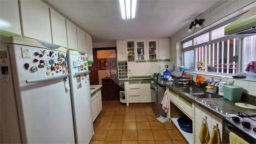 Sobrado a venda | 4 Dormitorios ( 2 suites) | 5 vagas na Vila Albertina
