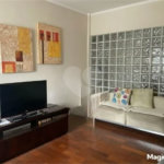 Casa com 180m², 3 dormitórios, sendo 1 suíte, 2 vagas, à venda na Vila Prudente.