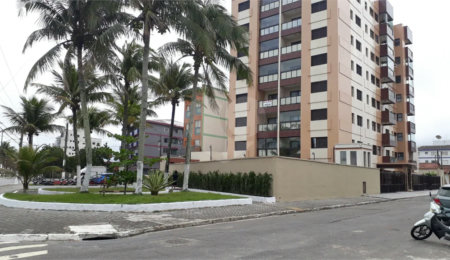 Apartamento à venda com 2 quartos, sendo 1 suíte,  em Caiçara, Praia Grande, SP