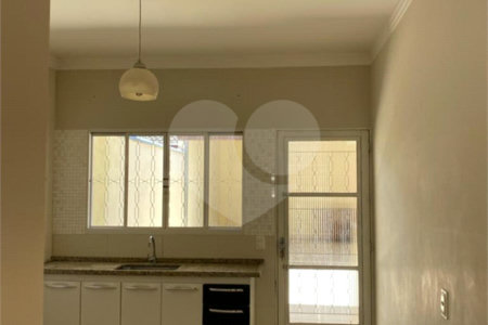 CASA A VENDA NO VISTA VERDE COM 130M², 2 DORMITÓRIOS, 1 SUÍTE, 3 VAGAS, SÃO JOSÉ DOS CAMPOS/SP.