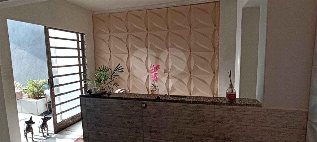 Sobrado no Antenor Garcia.
