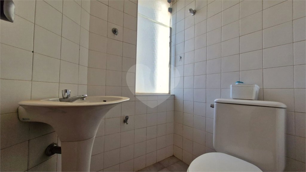 Sala Comercial à Venda no Edifício Luciano Zanollo – São Carlos/SP