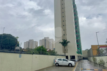 Apartamento à venda no Taboão, em Guarulhos, com 51 m² com 2 dormitórios e 1 vaga de garagem
