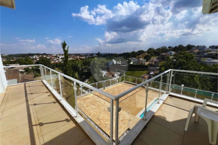 Apresento essa belíssima casa no Condomínio Delle Stelle - Louveira SP