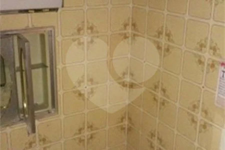 Excelente Casa Comercial no Anália Franco Terreno para LOCAÇÃO e COMPRA.