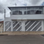 Sobrado espetacular.
