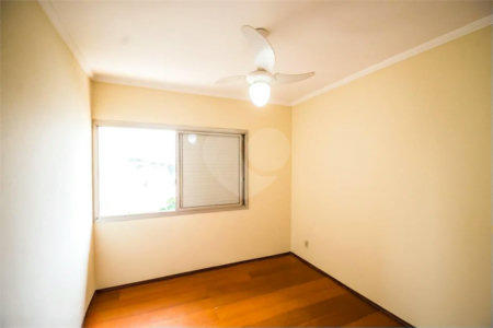 Apartamento a Venda no Condomínio Edifício Guarujá em Campinas/SP