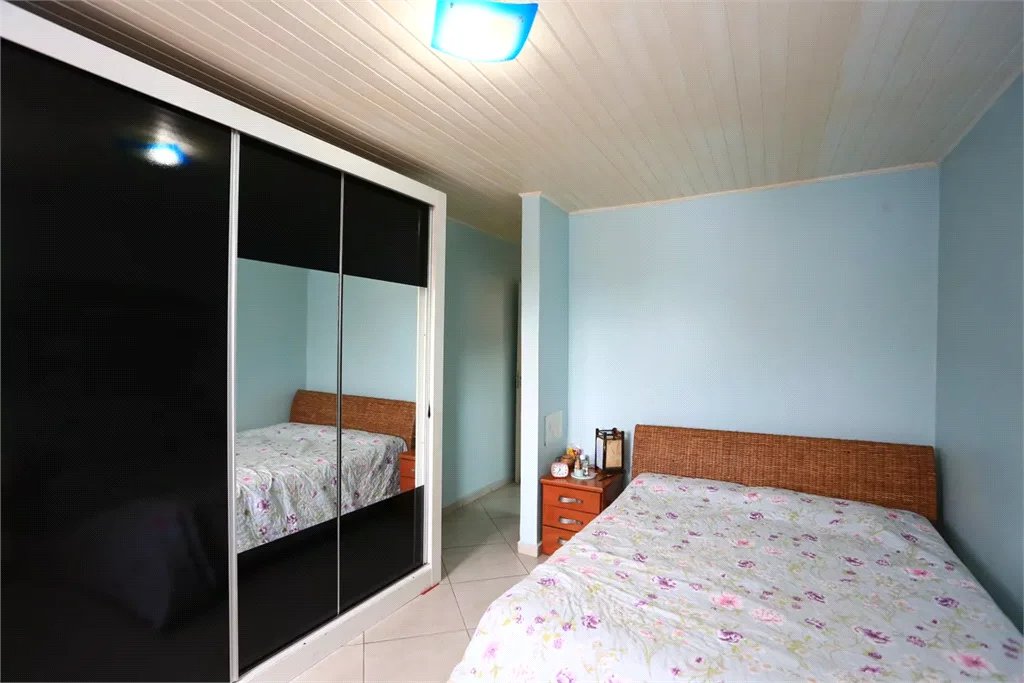 Sobrado à venda com 4 quartos, sendo 1 suíte,  em Vila Sônia, São Paulo, SP
