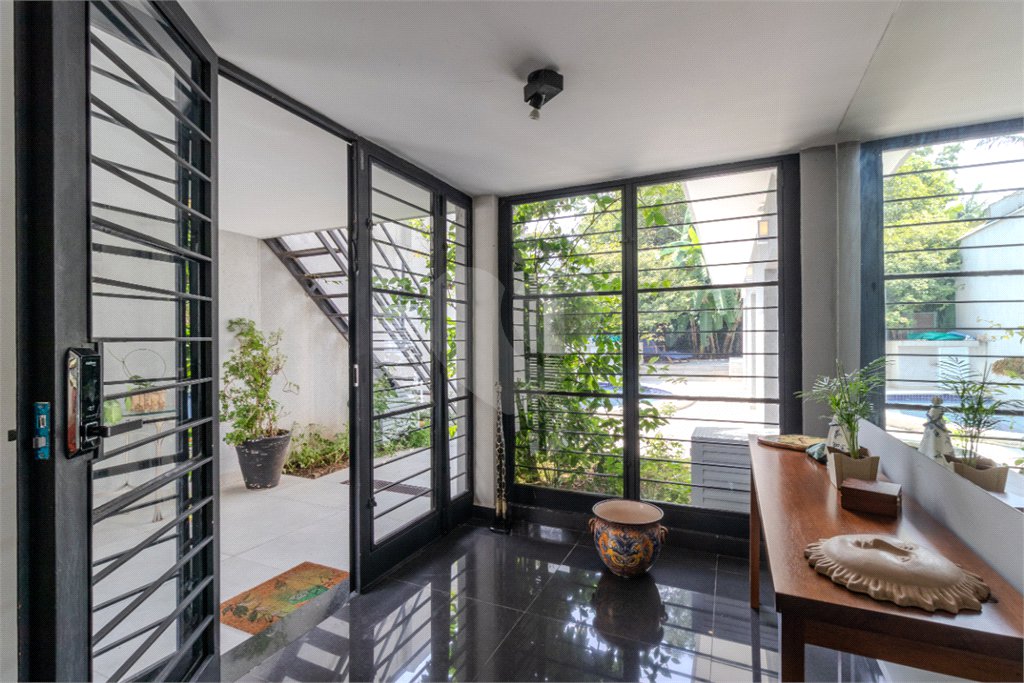 Casa Térrea à venda com 5 suítes em Brooklin, São Paulo, SP