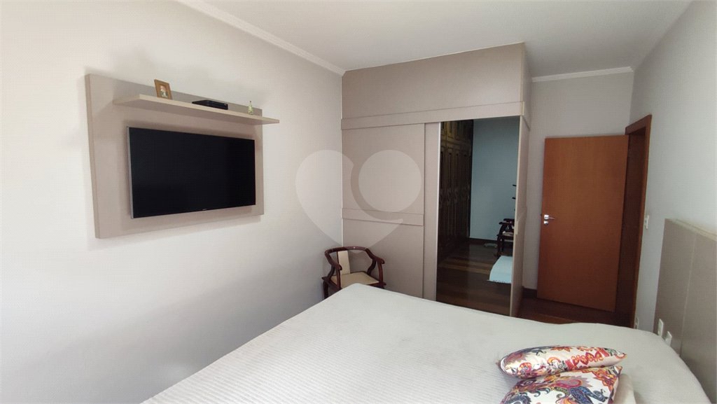 Casa com 3 dormitórios à venda no bairro Jardim Cardinalli, em São Carlos/SP