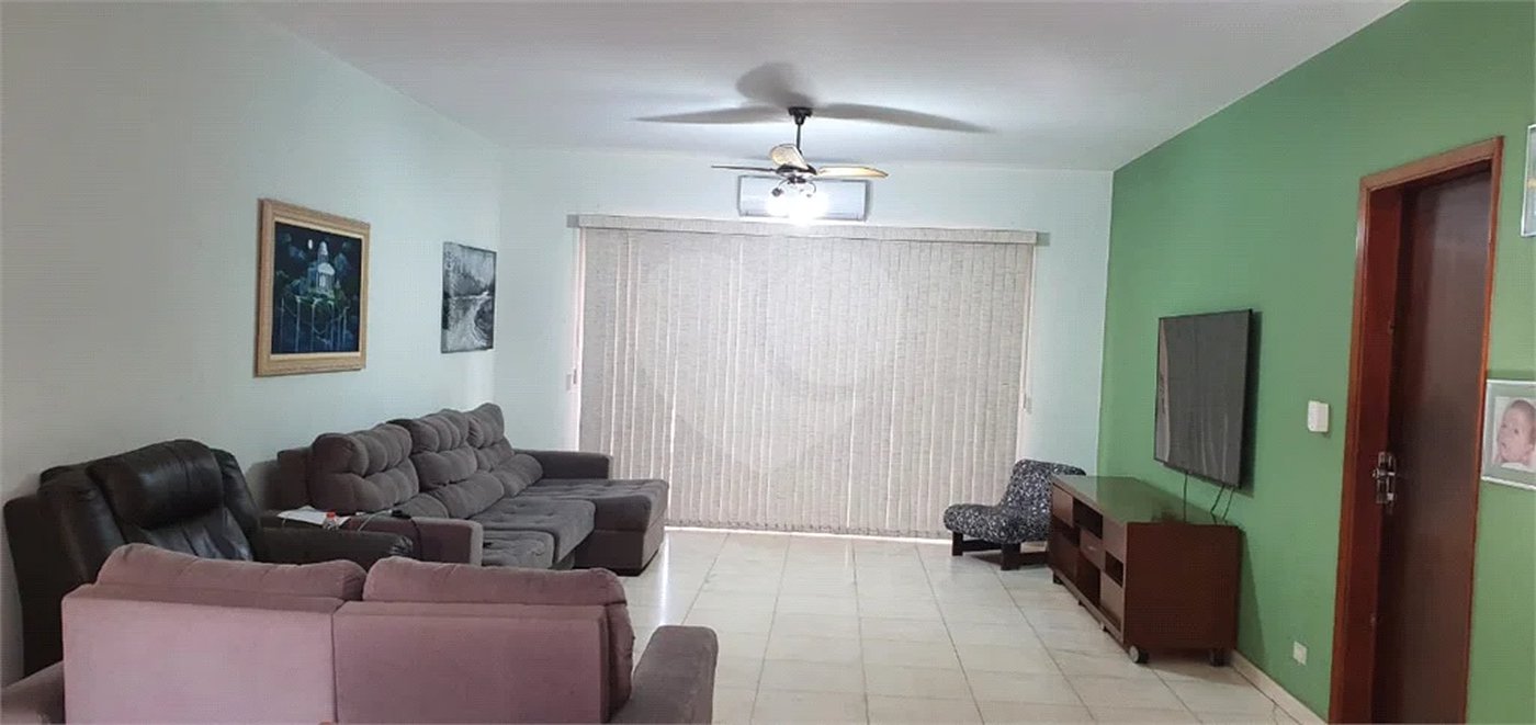 Casa Residencial ou Comercial para alugar em Piracicaba - SP.