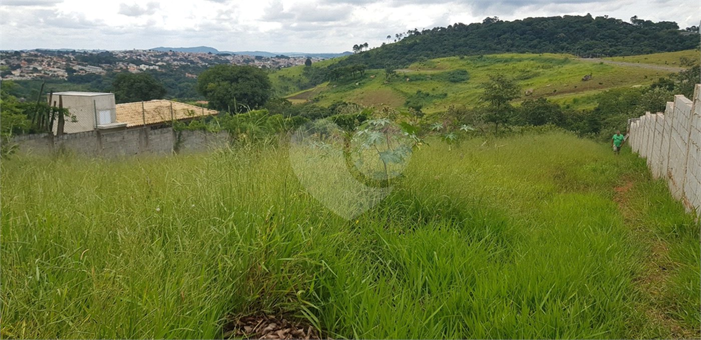 Terreno com Vista Privilegiada de 1.000m²