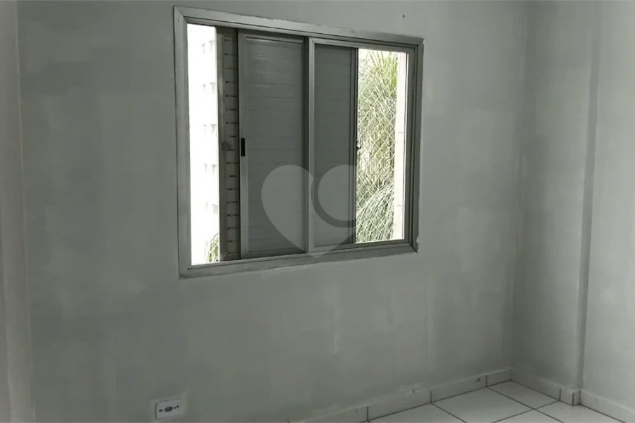 Apartamento 3 DORM, Zona Norte! PISCINA, QUADRA, PLAYGROUND E CHURRASQUEIRA. Portaria 24hs,Vaga coberta,