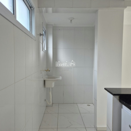 Apartamento para alugar com 2 quartos, sendo 1 suíte, em Alvinópolis, Atibaia, SP