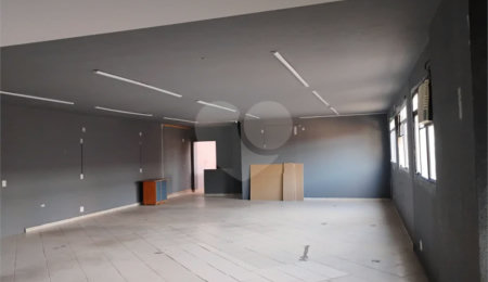 Aluga-se Galpão Comercial – Vila Santa Catarina | 540 m² de Área Útil