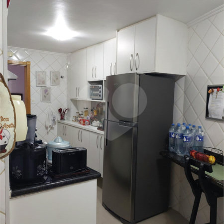 Apartamento de 70m² com 2 dormitórios e 1 vaga.