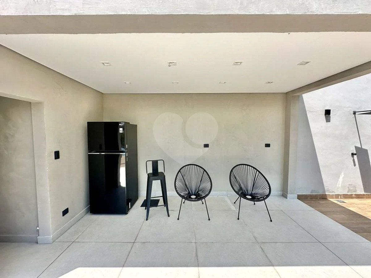 Triplex 2 sts + escritório (3ª suíte - reversível)