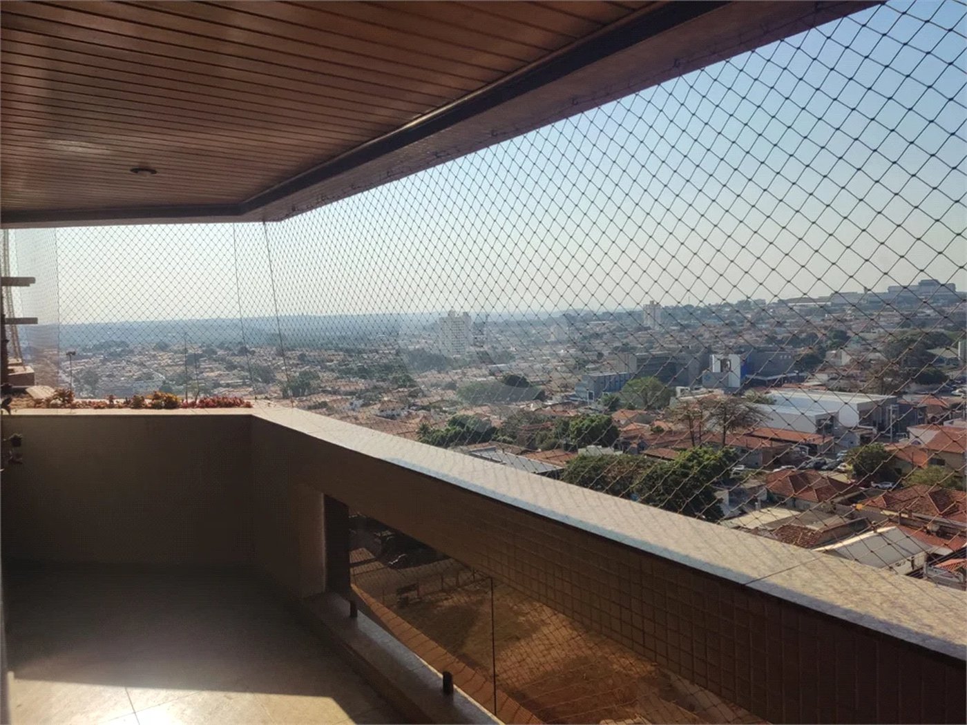 Apartamento para venda e locação no Bairro Vila Rezende em Piracicaba - SP.