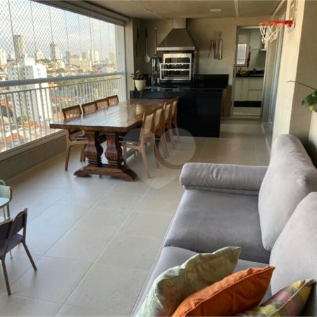 Apartamento à venda Mooca, 149m², andar alto, 3 suítes, 2 vagas, varanda gourmet, porteira fechada