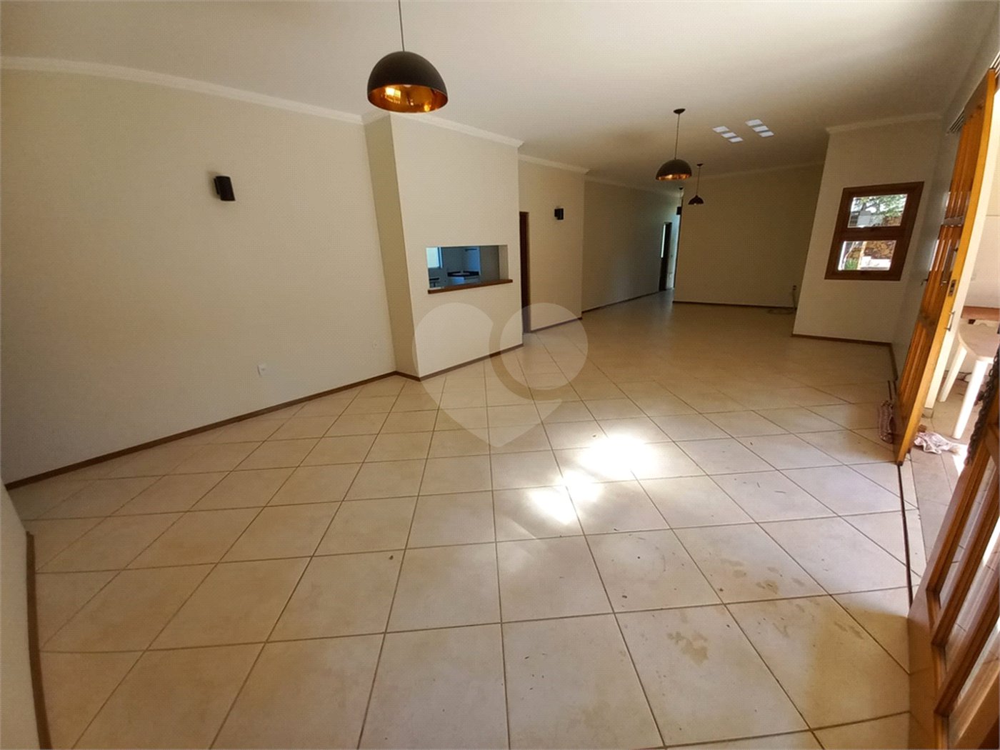 Casa Térrea no Condomínio Damha I,