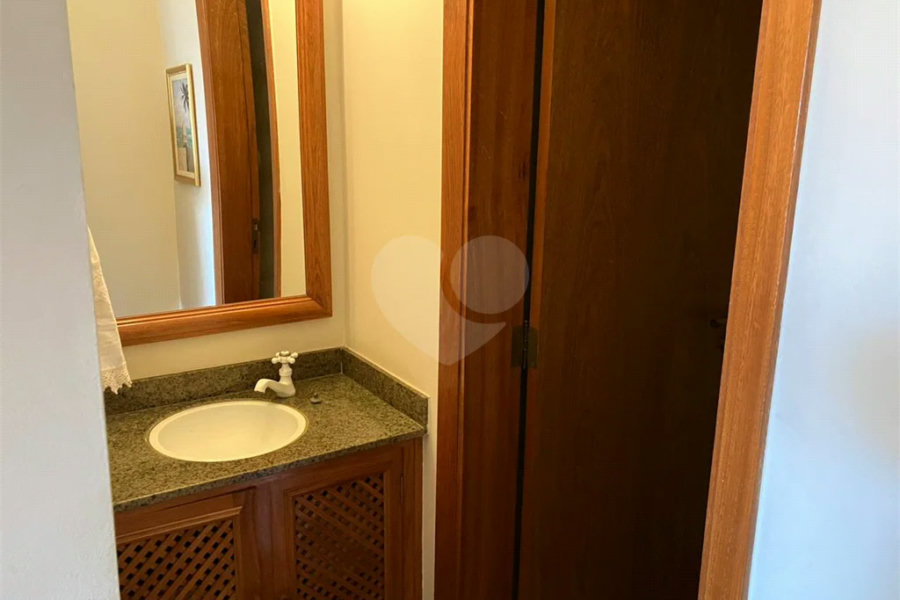 Cobertura à venda com 3 quartos, sendo 1 suíte, no Centro, Piracicaba, SP