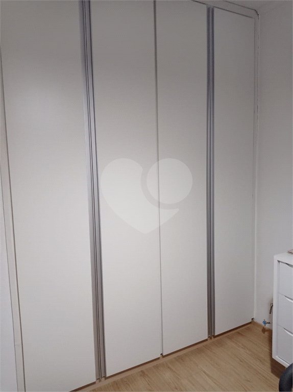 Apartamento com 2 dormitórios