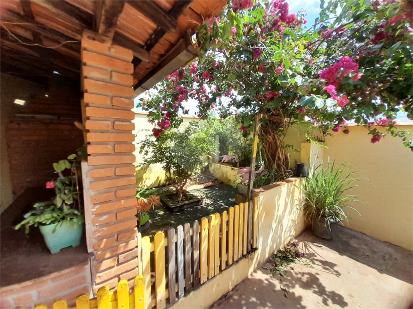 Casa multifuncional a venda na Vila Boa Vista 1