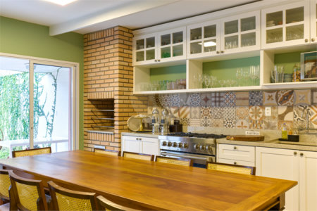 Casa à venda com 4 quartos, sendo 2 suítes,  em Alto da Boa Vista, São Paulo, SP