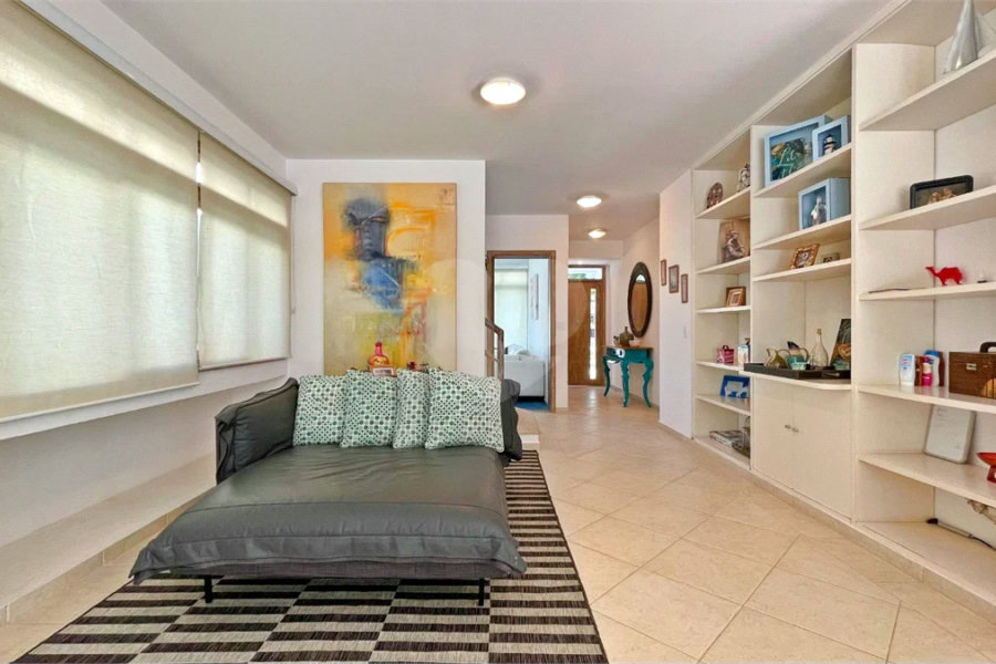 Casa à venda com 4 quartos, sendo 3 suítes,  em Riviera de São Lourenço, Bertioga, SP