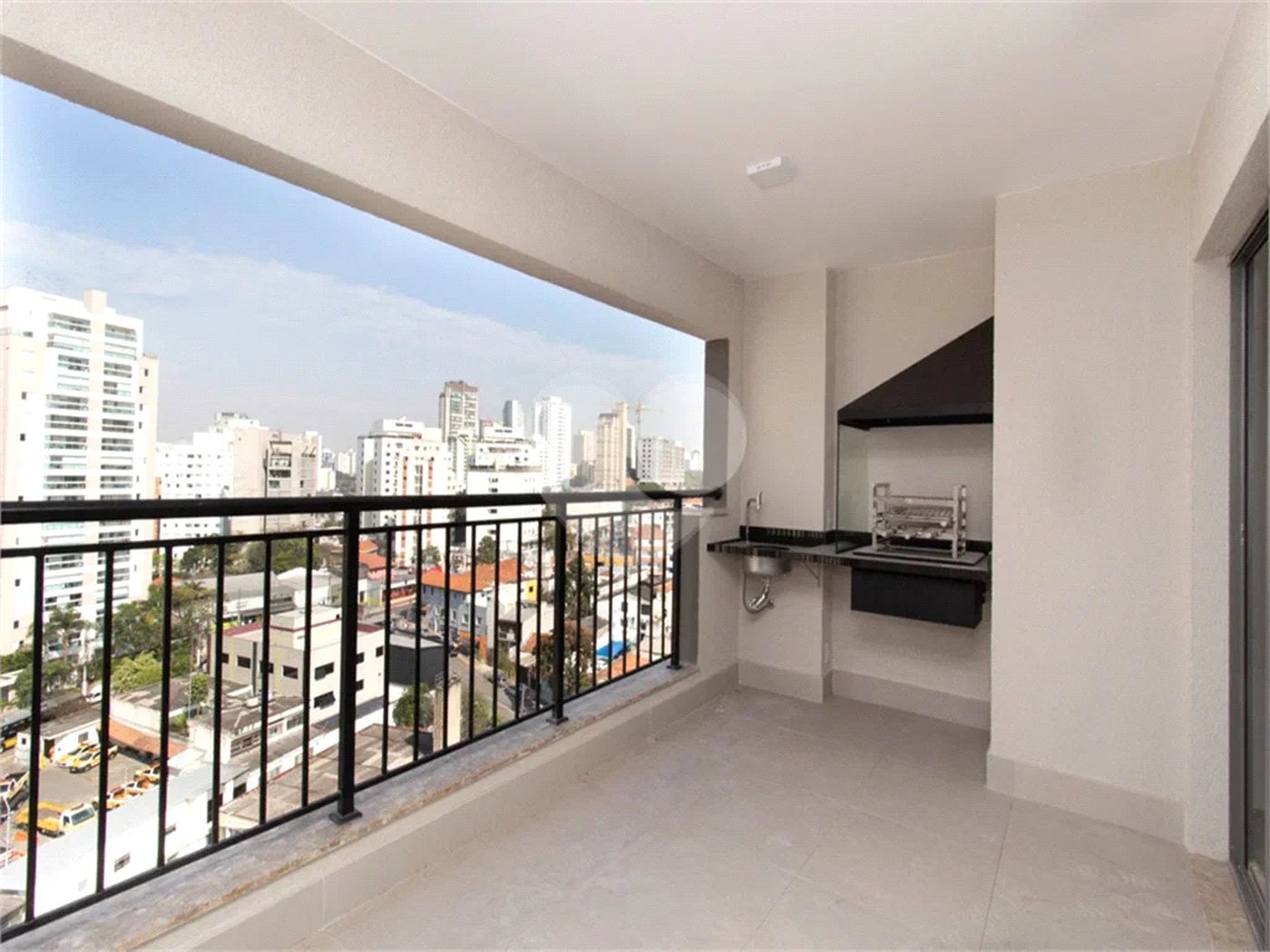 Apartamento a venda na Vila Mariana, 68 m², 2 dormitórios, 1 suíte, 2 vagas e lazer completo