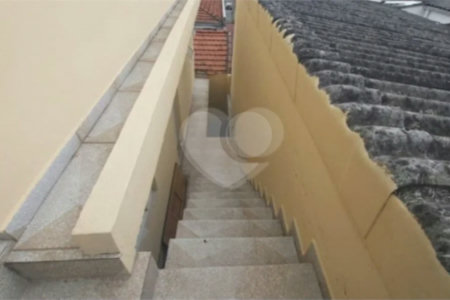 Sobrado á Venda com 200m² - Socorro