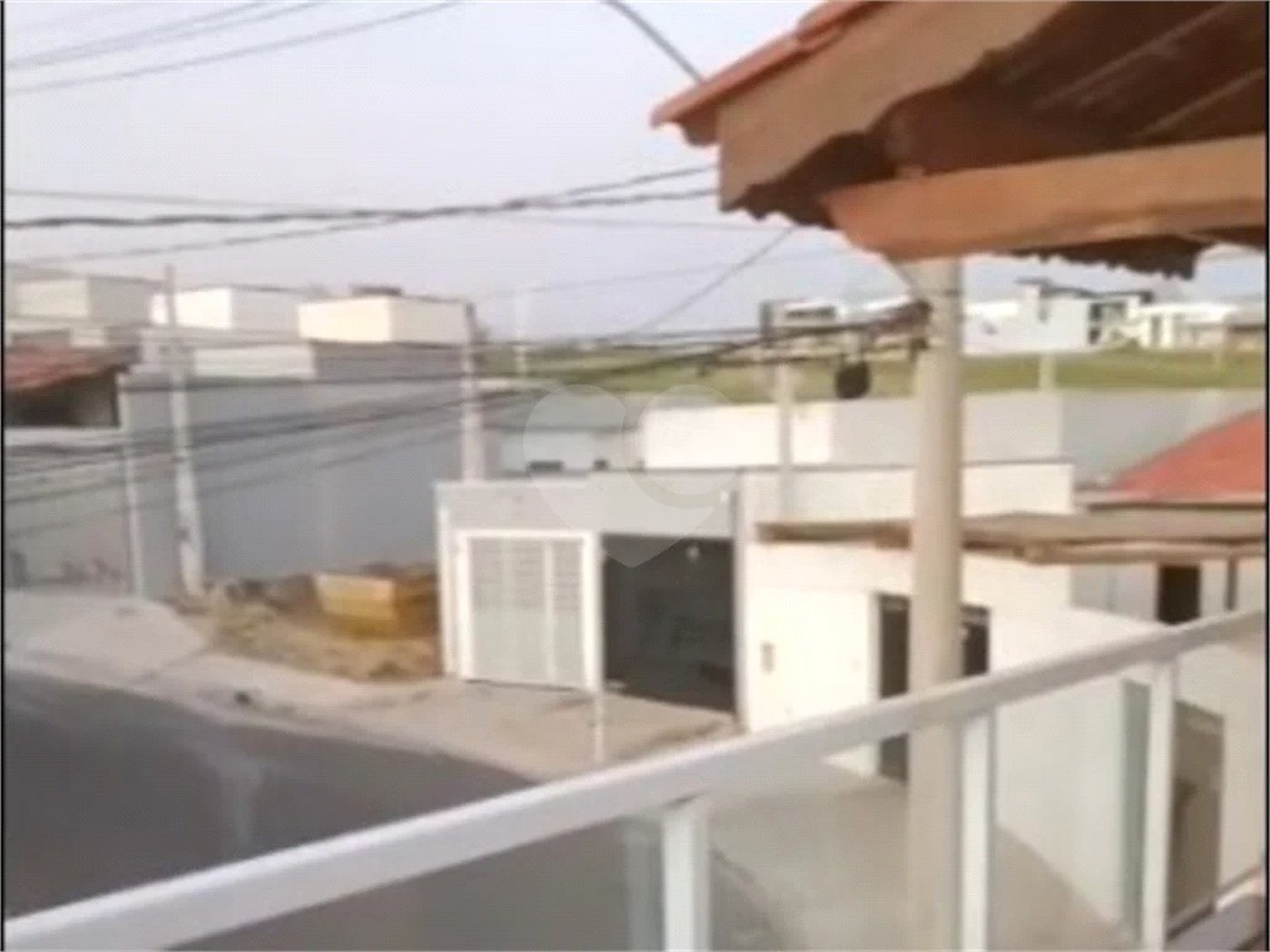 Studio em excelente estado e segurança