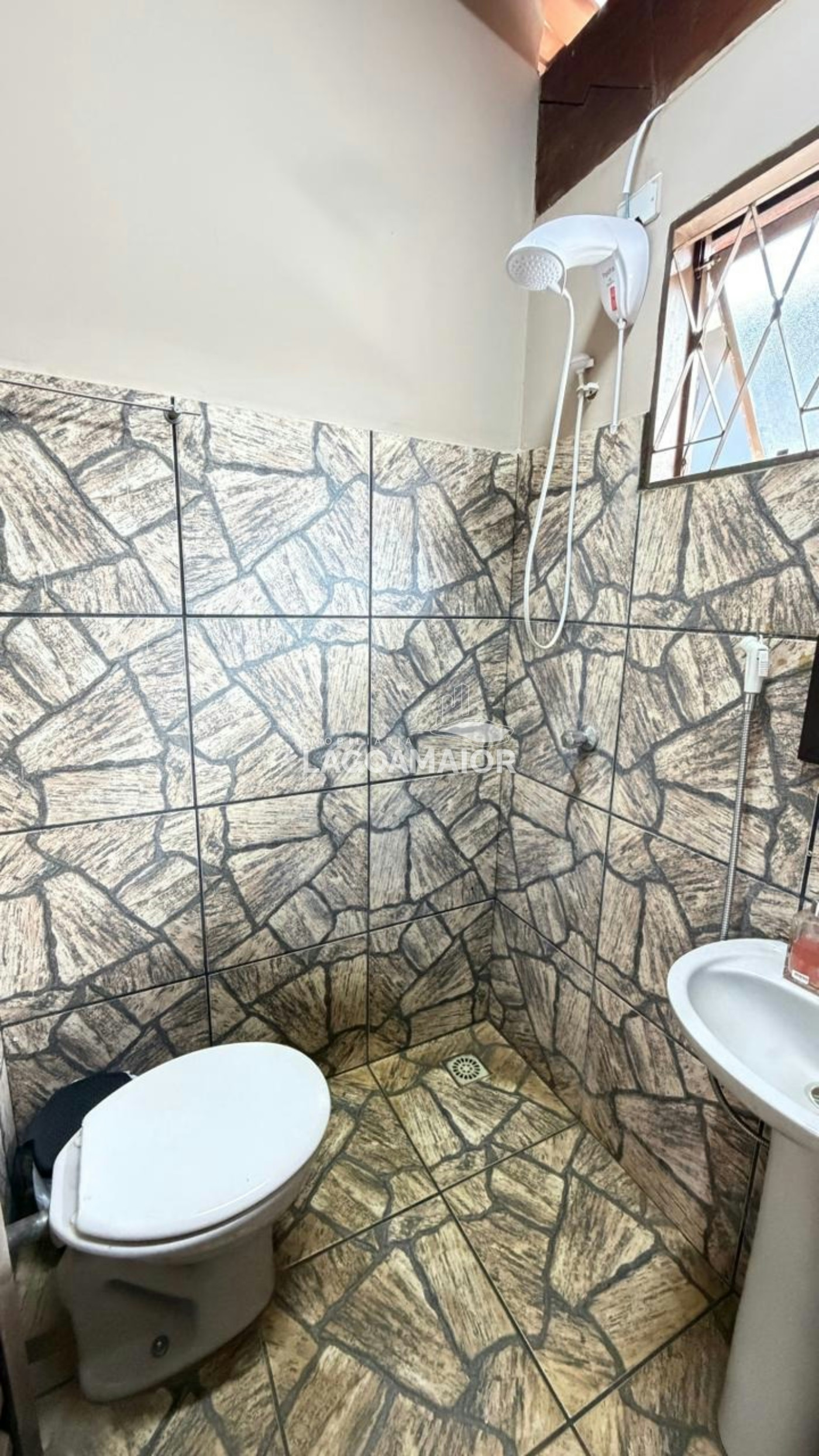 Casa à venda com 3 quartos, sendo 1 suíte, em Jardim Cangalha, Três Lagoas - MS