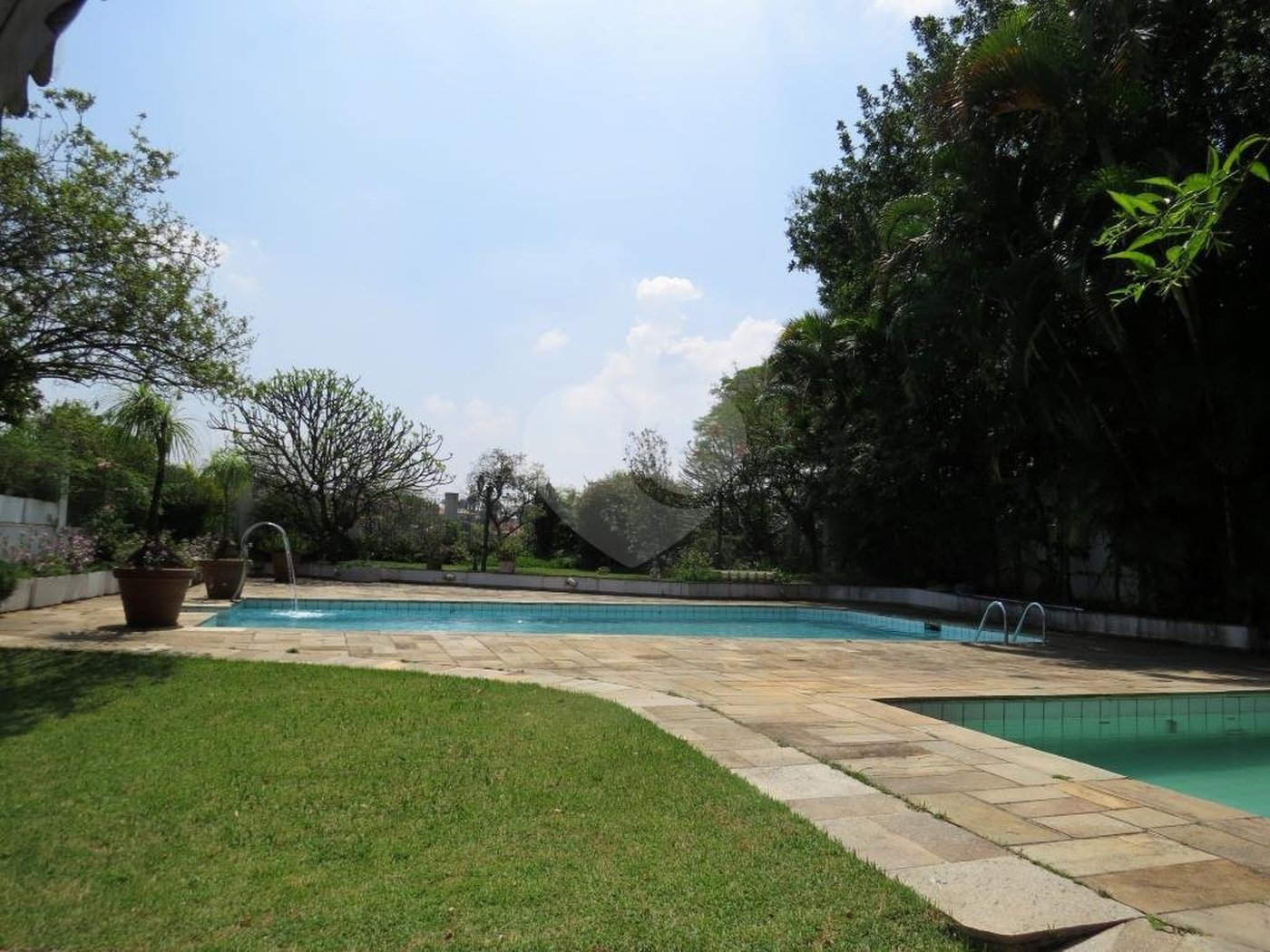 Casa de Vila à venda com 4 suítes em Morumbi, São Paulo, SP