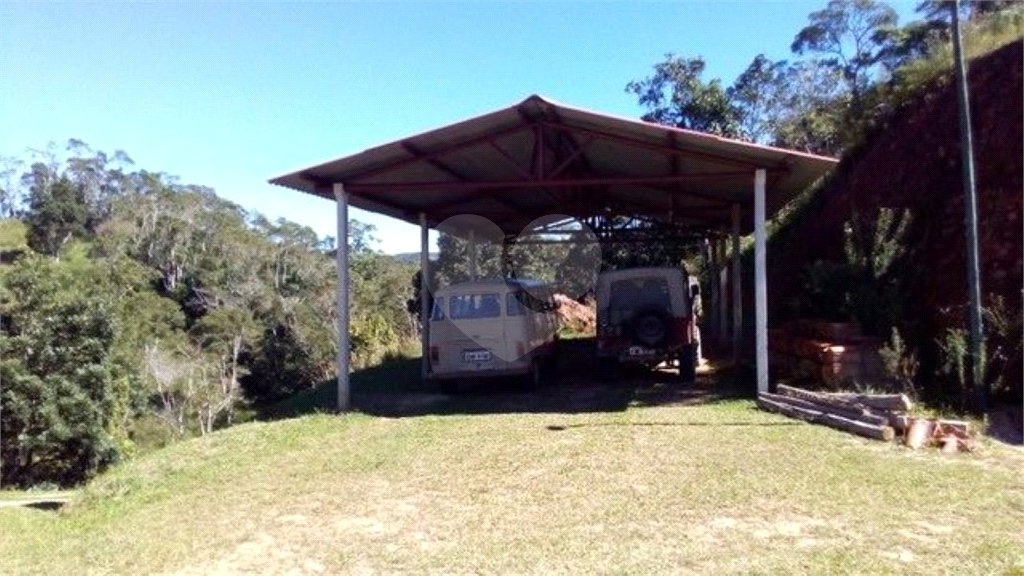 Sítio à Venda Natividade da Serra c/ 2.291,56m² Area Const. e 271.000,00m² Área Total