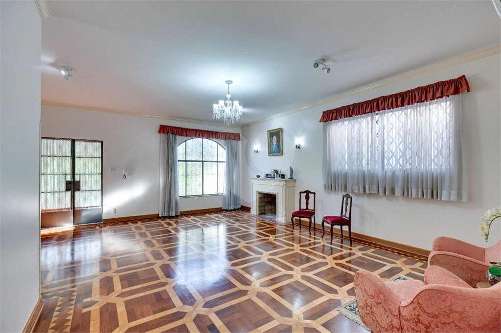 Casa de Vila à venda com 3 quartos em Jardim Hípico, São Paulo, SP