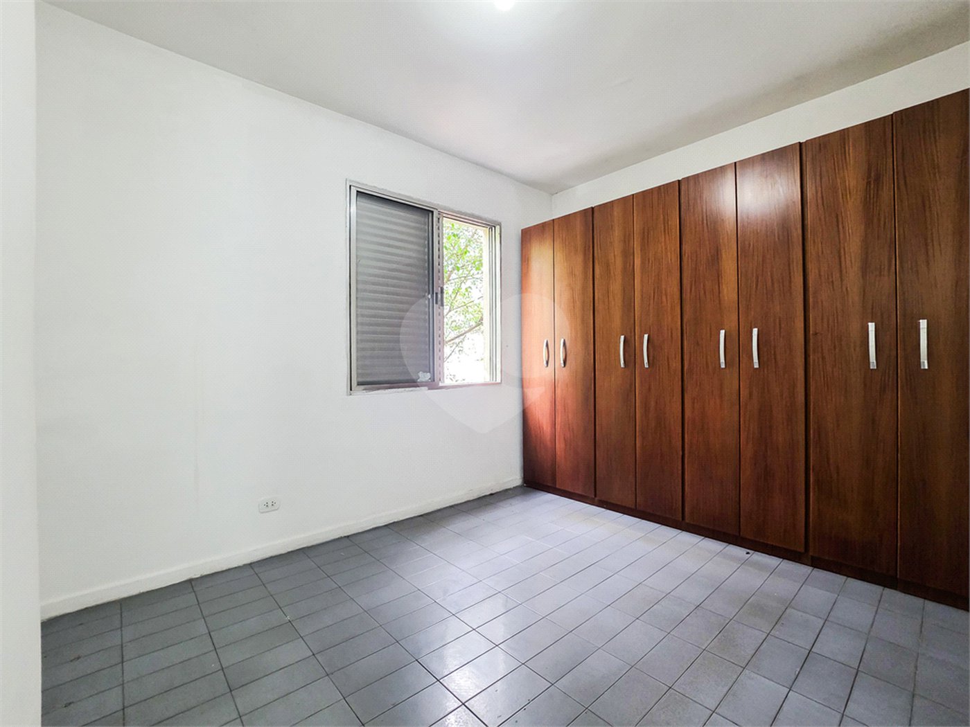 Apartamento - Bela Vista - 2 Quartos / Dormitórios - Venda / Compra