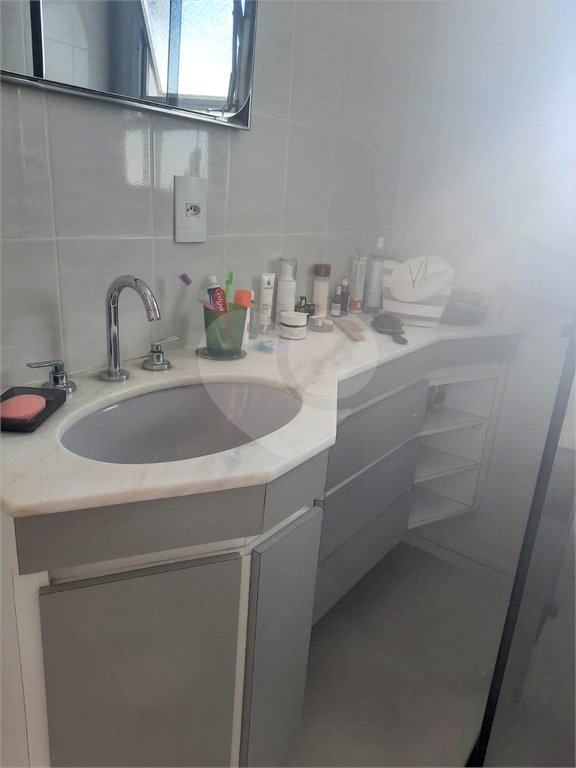 Apartamento à venda com 3 quartos, sendo 1 suíte,  em Alto da Boa Vista, São Paulo, SP