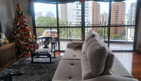 Apartamento à venda ou para alugar com 4 quartos, sendo 1 suíte,  em Vila Andrade, São Paulo, SP
