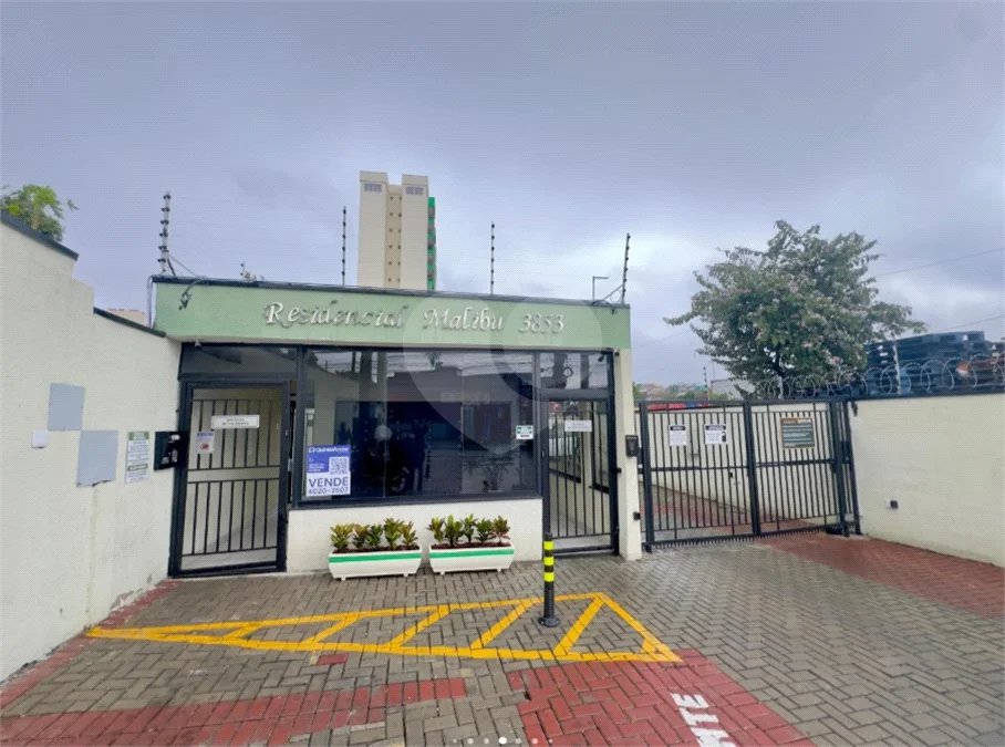 Apartamento à venda no Taboão, em Guarulhos, com 51 m² com 2 dormitórios e 1 vaga de garagem