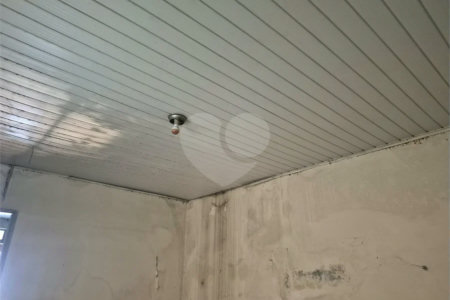 Casa para demolição