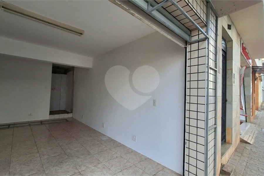 Sala comercial para alugar no centro de Piracicaba/SP