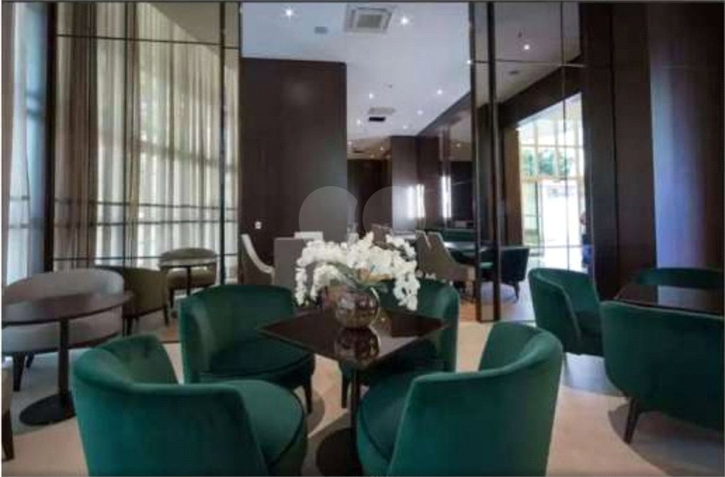 Loft / sala em Consolação