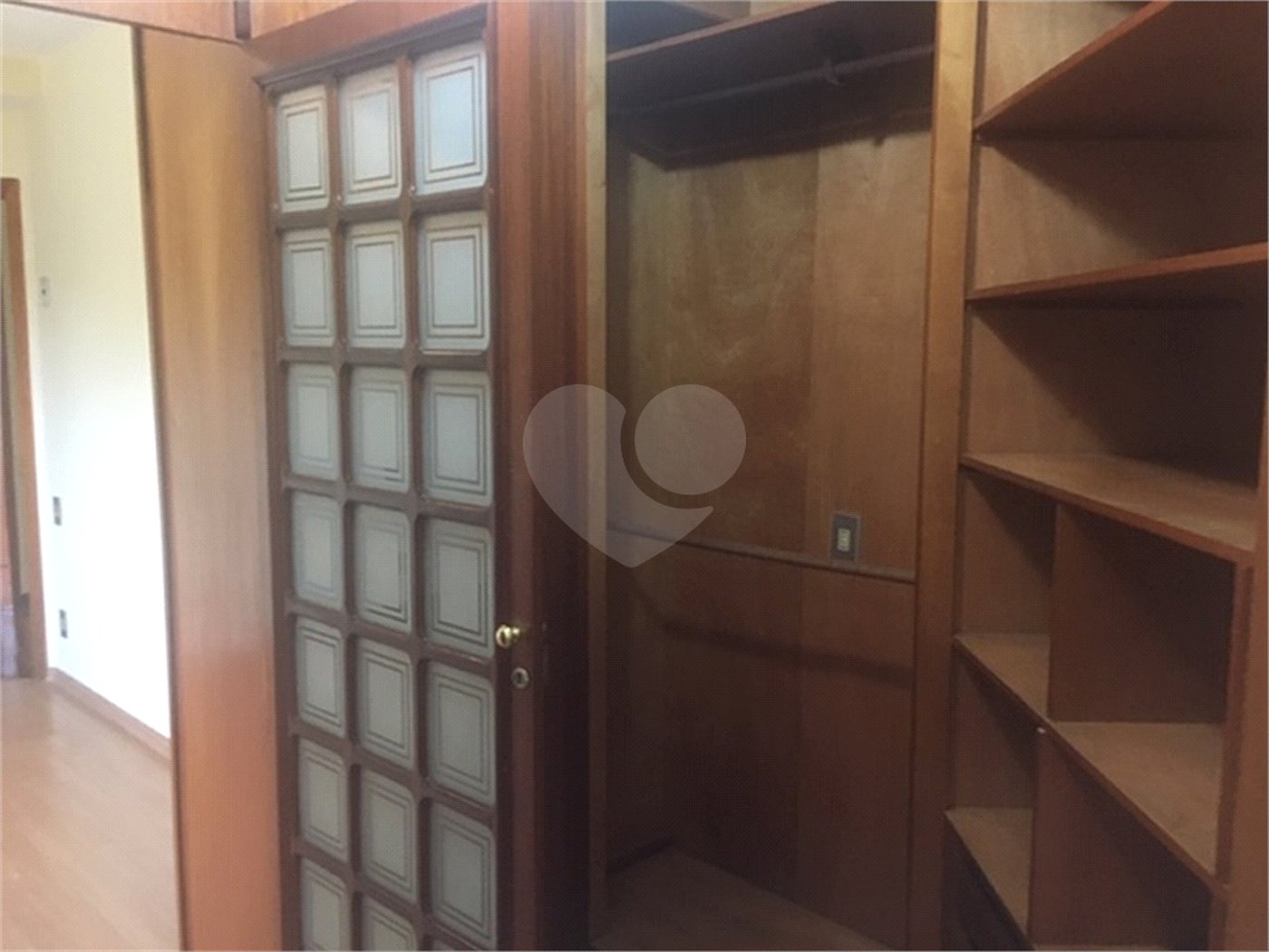 Apartamento para alugar com 3 quartos, sendo 1 suíte, em Brooklin, São Paulo, SP