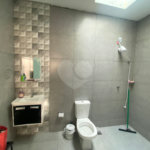 Excelente casa toda reformada e com otimo acabamento com churrasqueira e piscina