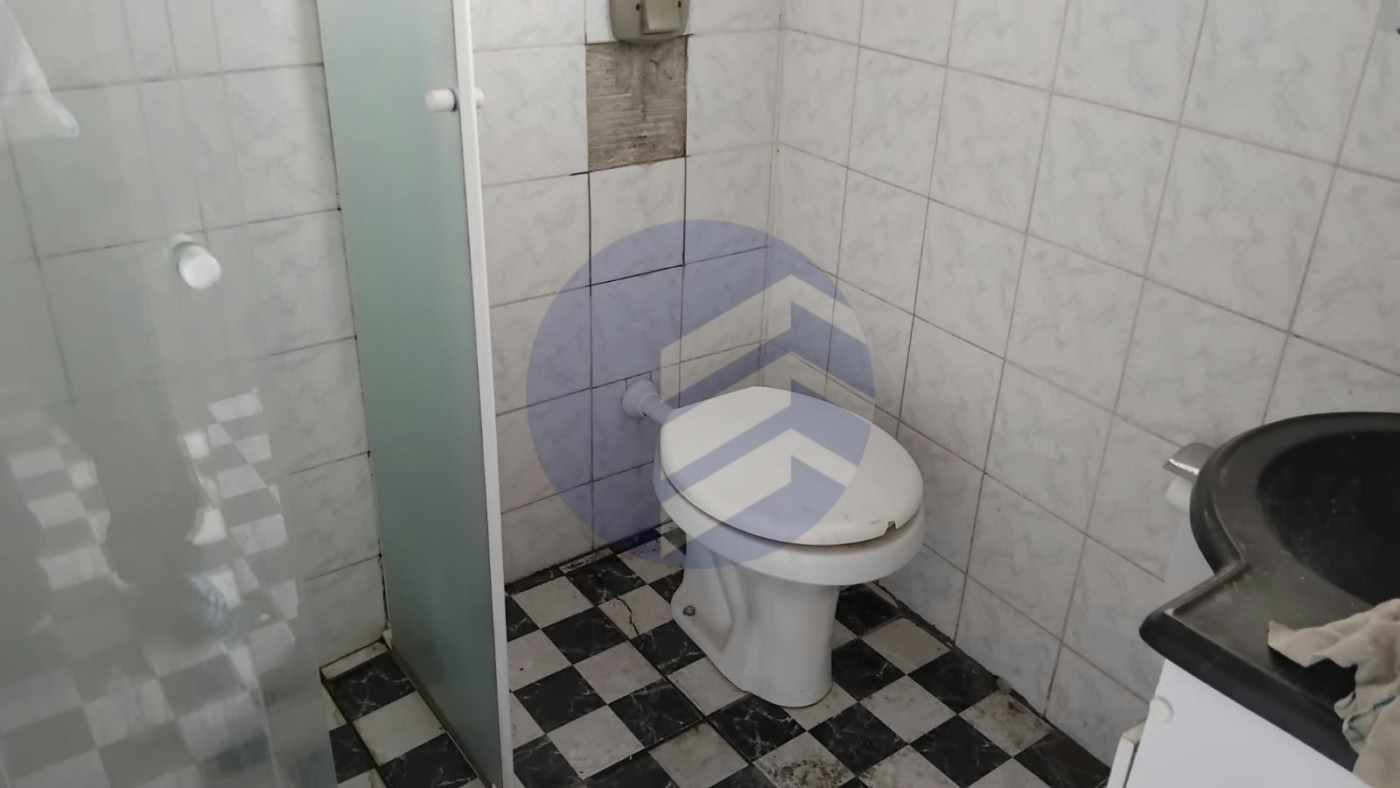 Casa à venda com 8 quartos em Vila Dalva, São Paulo - SP