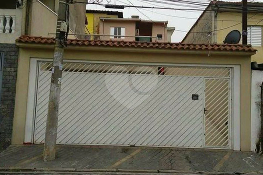 Lindo sobrado à venda na Vila Rica