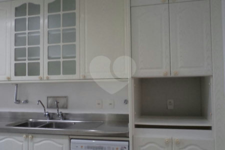 Apartamento para alugar com 4 suítes em Alto da Boa Vista, São Paulo, SP